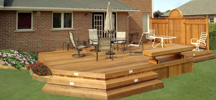 Cedar Composite Decking in Lake Balboa, CA