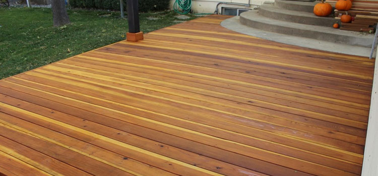 Smooth Redwood Decking in Lake Balboa, CA